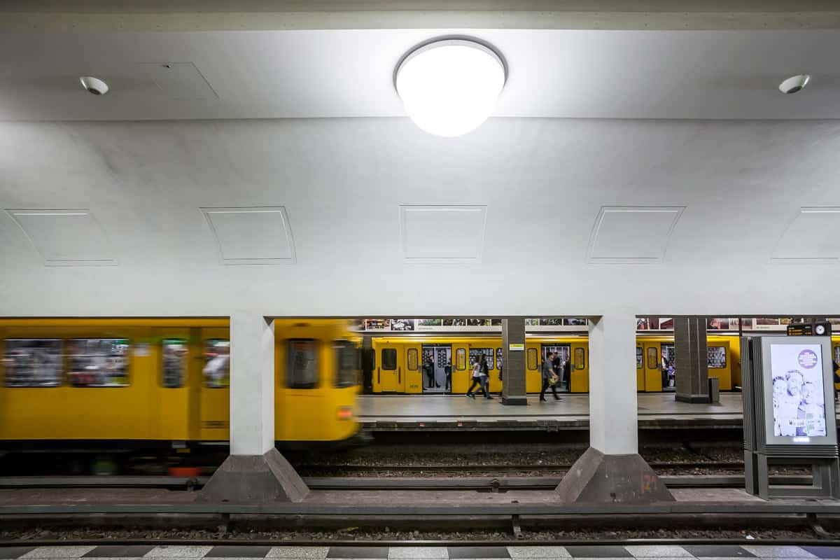 S2 - U-Bahn­hof Merhring­damm – Berlin 2